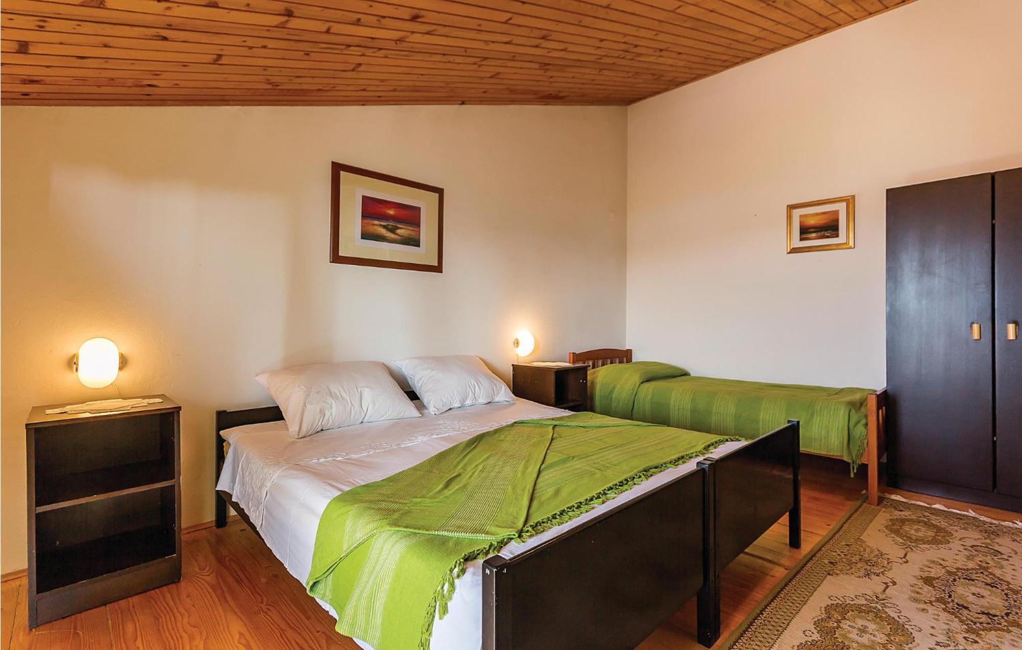 Cozy In With Wifi Pula